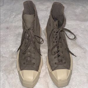 Mens size 11 converse green suede square toe sneakers